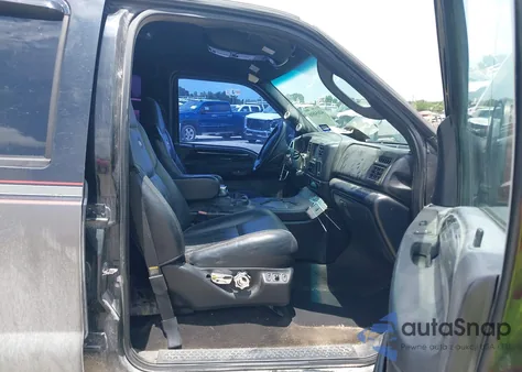 2004 Ford F-250 Lariat/Xl/Xlt z USA, uszkodzony, nr VIN 1FTNW21P04EC98909